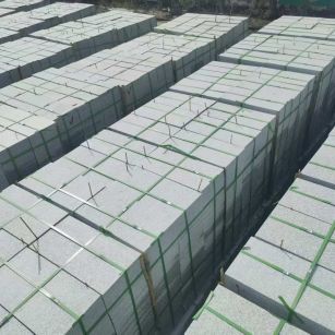 苏州 芝麻白1.8公分火烧300*600地铺，清仓大甩卖