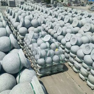 苏州 花岗岩实心圆球，石球，挡车球，挡车石，车止石，路障石。