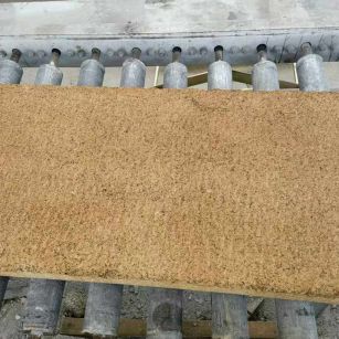 苏州 菠萝面老石板，做旧仿古石，流水线生产加工