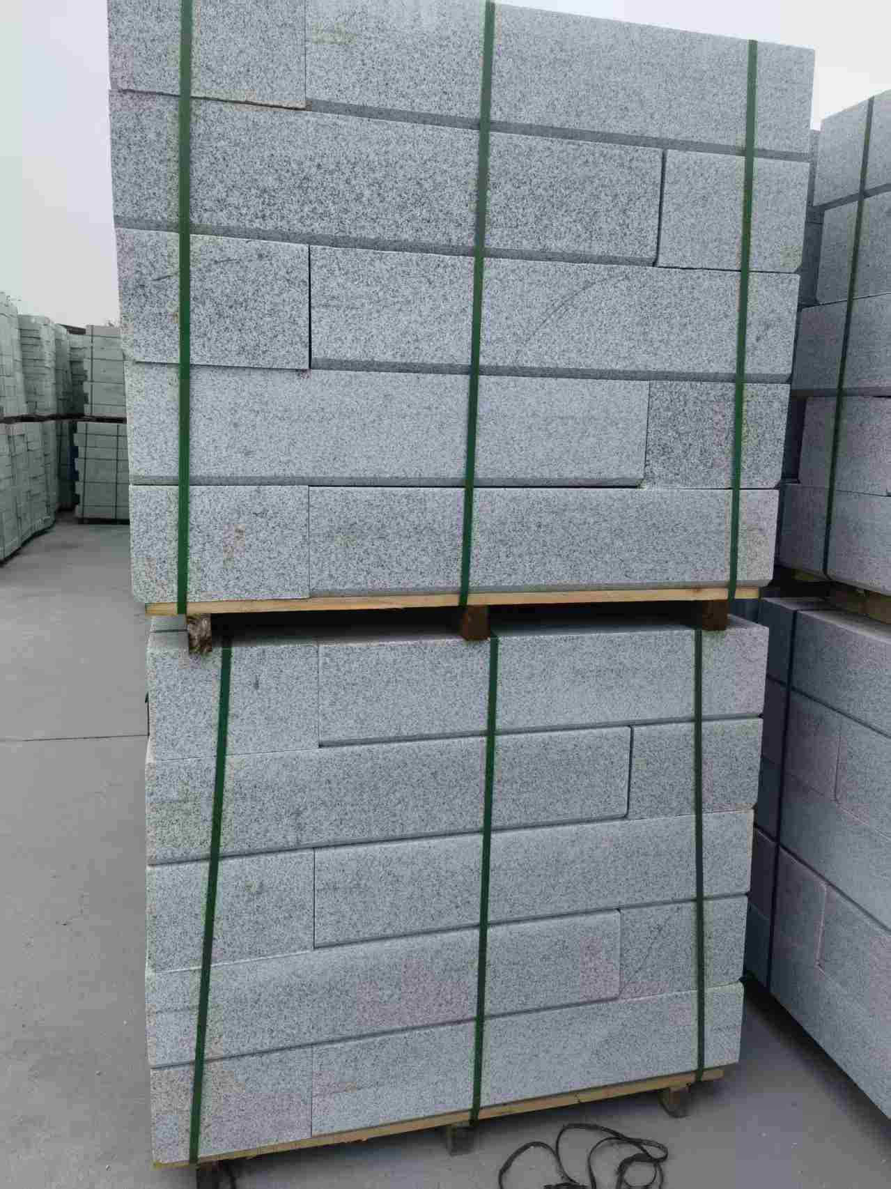 苏州芝麻白路沿石