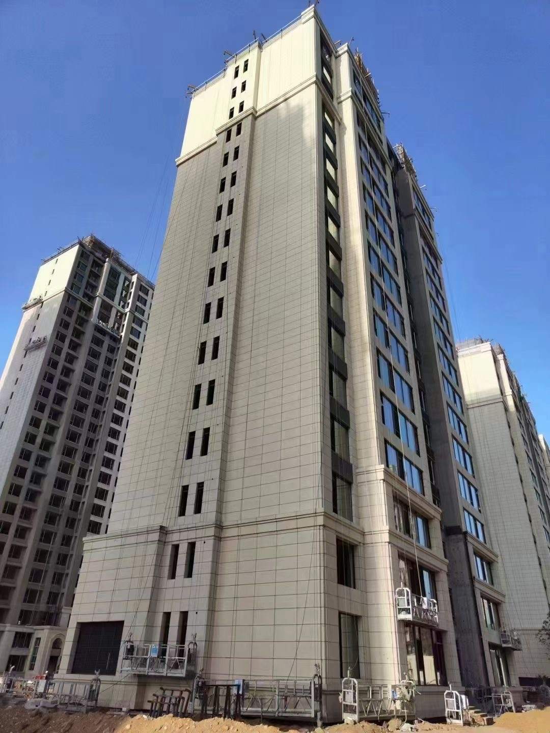苏州黄金麻高端小区，外墙干挂