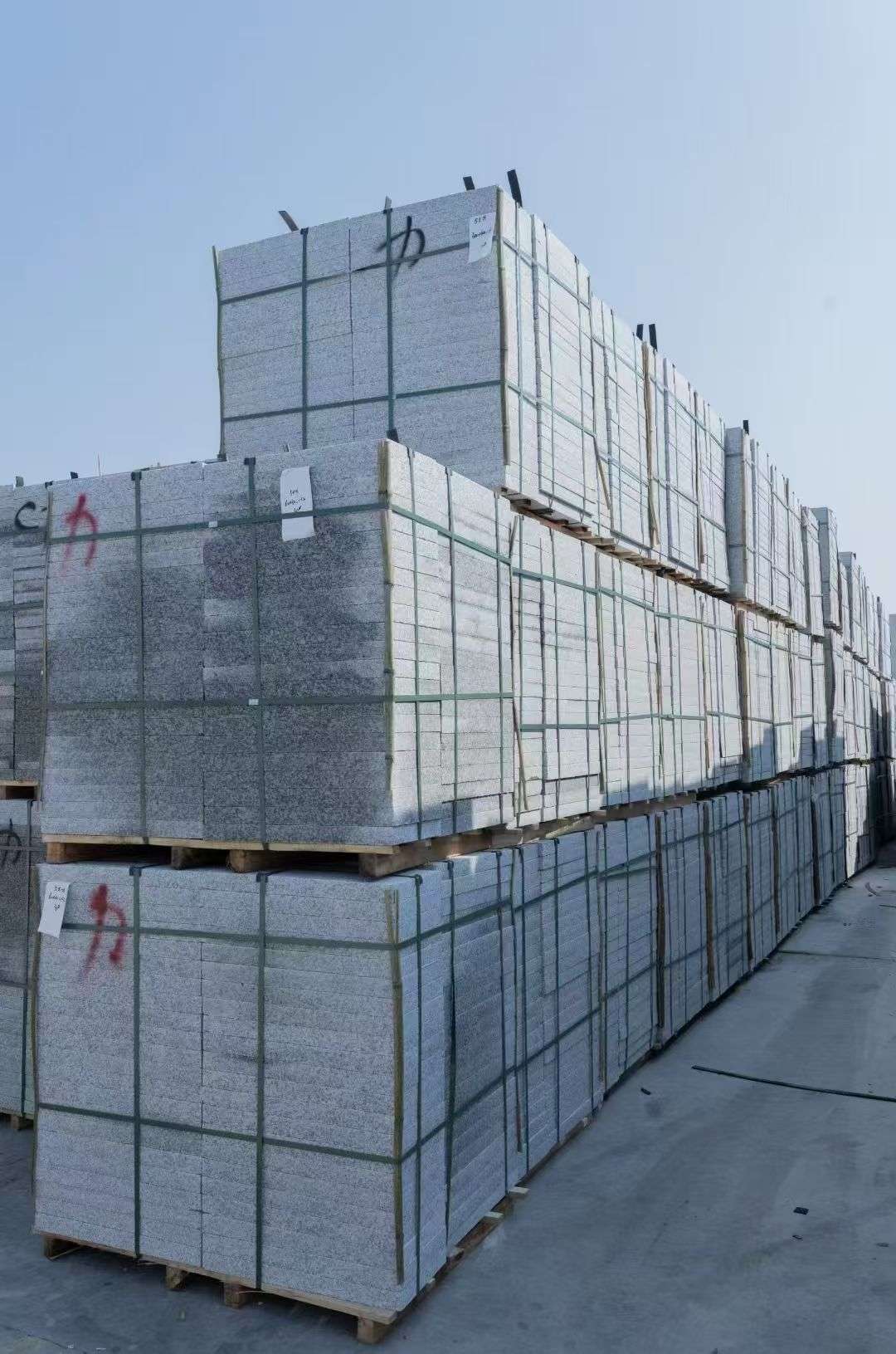 苏州 芙蓉白、大花白、小白花荔枝面成品地铺石