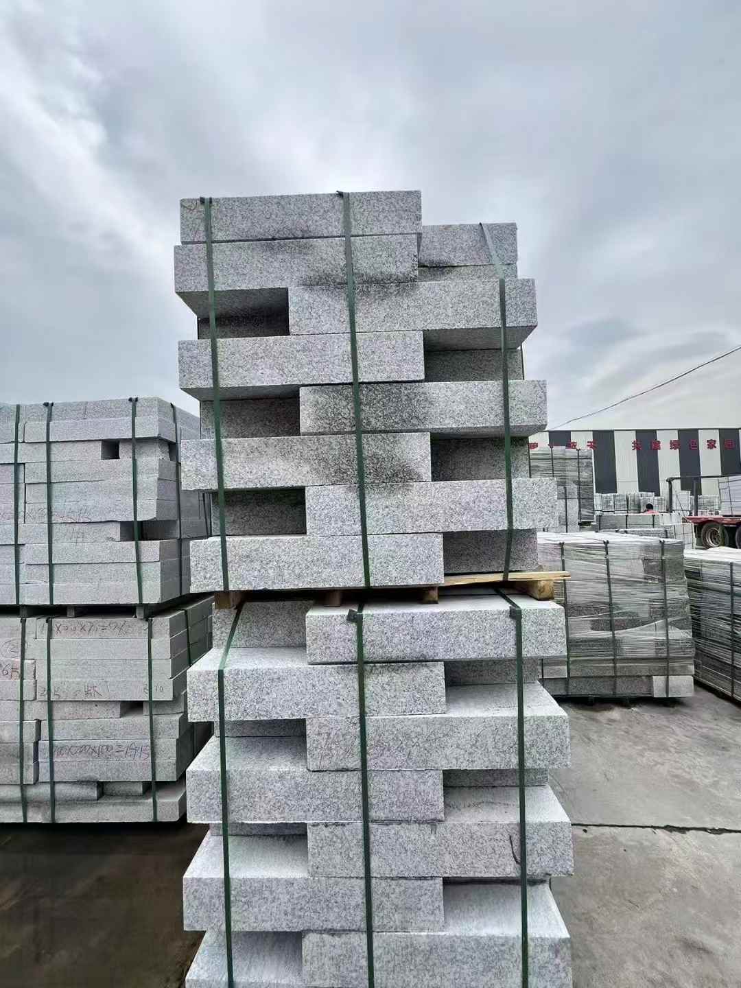 苏州 芙蓉白路沿石