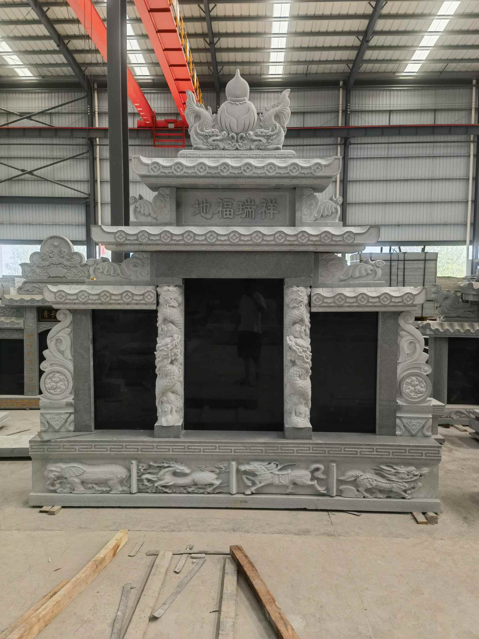 苏州 芝麻灰高档墓碑、土墓，一套也支持定做