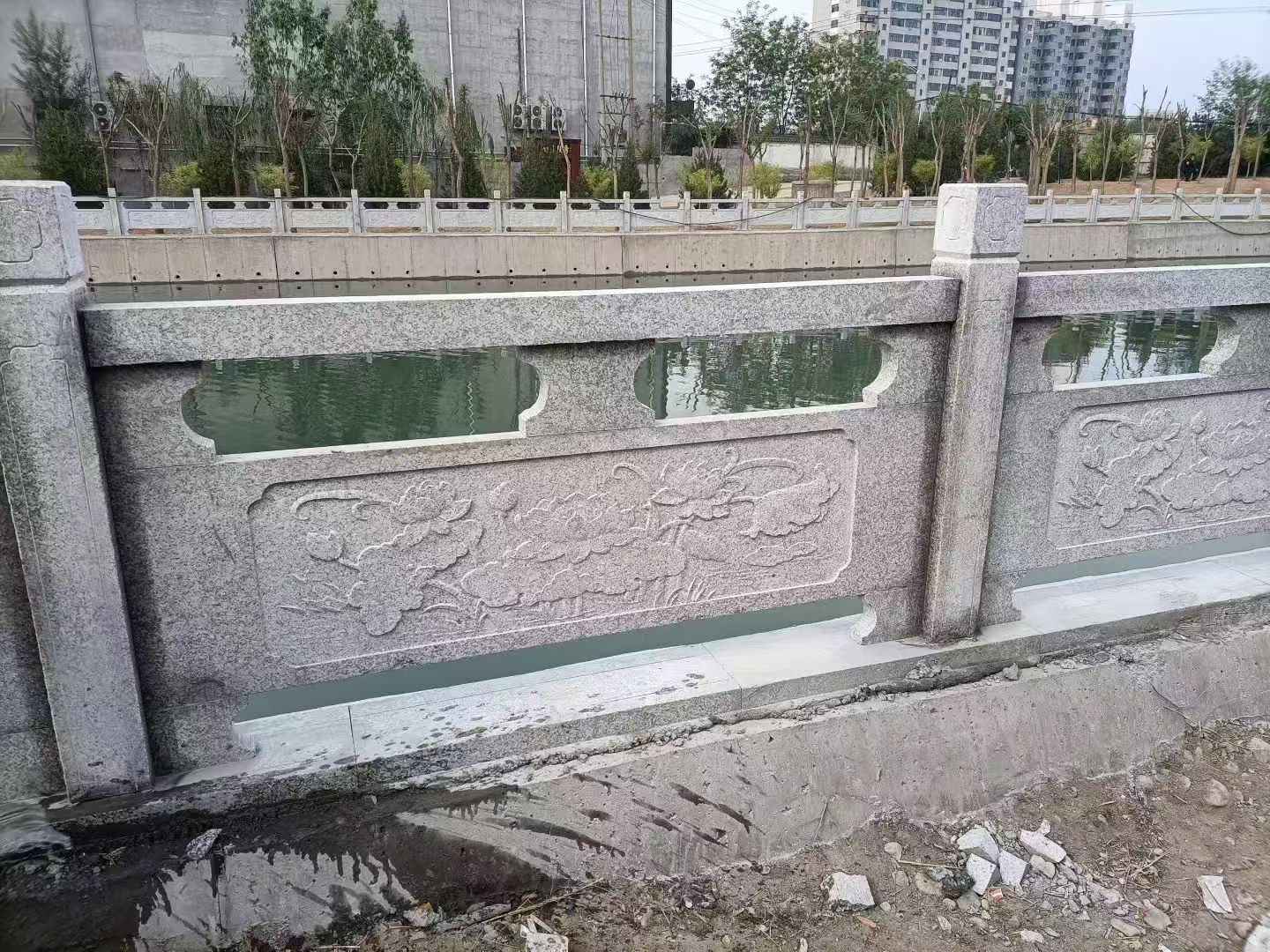 苏州 芙蓉白大花桥梁、河道，石材栏杆、围栏、护栏