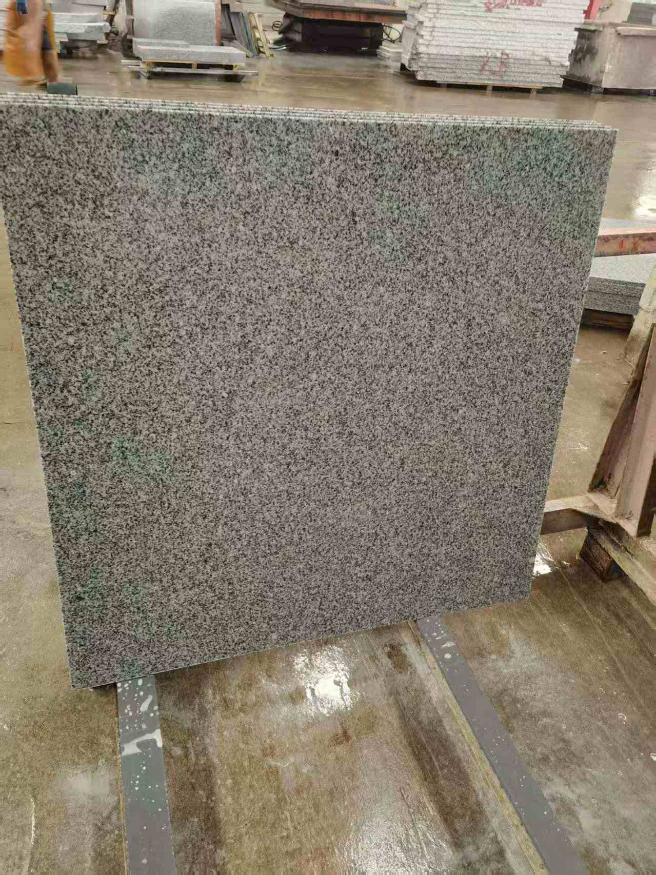 苏州 芝麻白光面900*900，高地铁标准